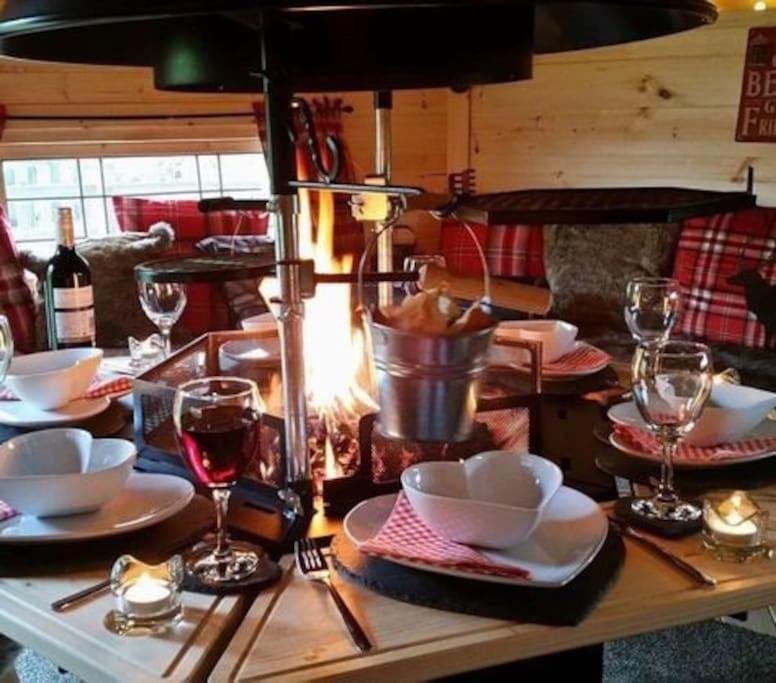 Beach House, With Bbq Lodge And Hot Tub! Борнмът Екстериор снимка